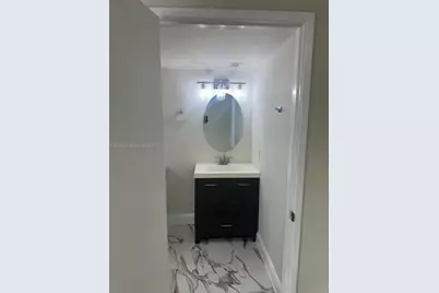 1463 Lake Crystal Dr #D, West Palm Beach, FL 33411 - Photo 5