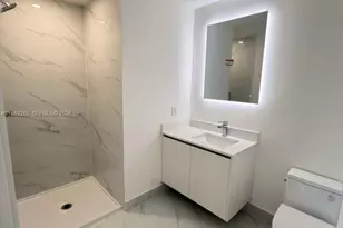 700 NE 24th St, Miami, FL 33137 - Photo 23