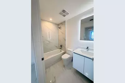 700 NE 24th St #1103, Miami, FL 33137 - Photo 19
