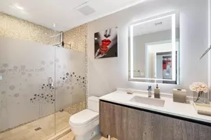 88 SW 7th St, Miami, FL 33130 - Photo 27