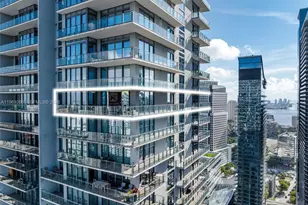 88 SW 7th St, Miami, FL 33130 - Photo 37