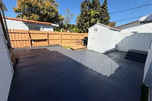 2171 SW 21st St, Miami, FL 33145 - Photo 21