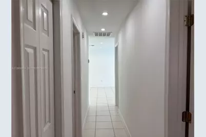 6751 Cleveland St, Hollywood, FL 33024 - Photo 11