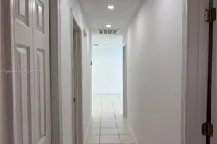 6751 Cleveland St, Hollywood, FL 33024 - Photo 11