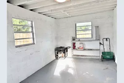 6751 Cleveland St, Hollywood, FL 33024 - Photo 13