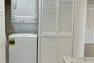 330 SE 20th Ave, Deerfield Beach, FL 33441 - Photo 11