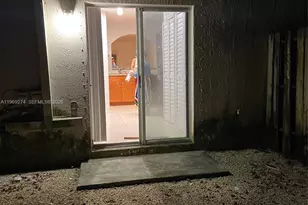 1270 SE 31st Ct, Homestead, FL 33035 - Photo 5