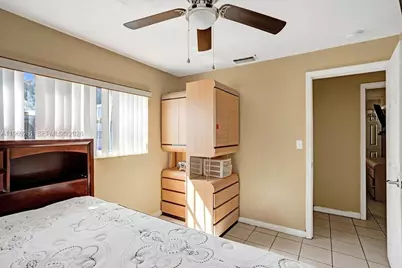1931 NE 2nd Ave, Pompano Beach, FL 33060 - Photo 31