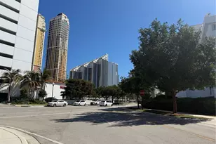 201 180th Dr, Sunny Isles Beach, FL 33160 - Photo 15