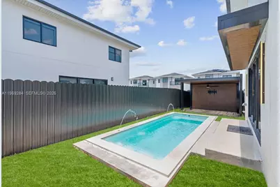 1396 NW 3rd St, Florida City, FL 33034 - Photo 31