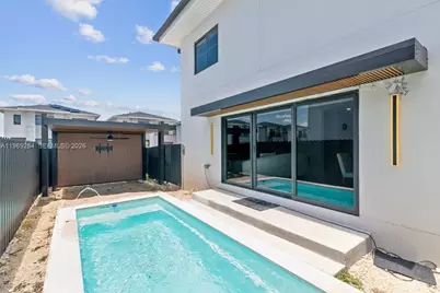 1396 NW 3rd St, Florida City, FL 33034 - Photo 3