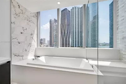 851 NE 1st Ave #1701, Miami, FL 33132 - Photo 27