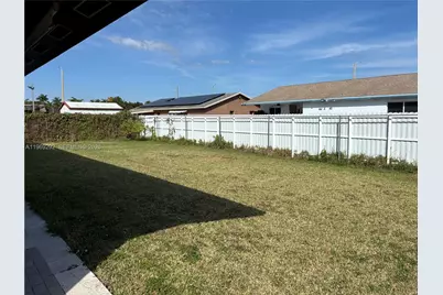 28211 SW 136th Pl, Homestead, FL 33033 - Photo 23