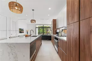 3047 Elizabeth St, Miami, FL 33133 - Photo 17