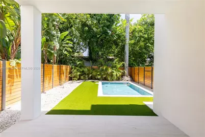 3047 Elizabeth St #3047, Miami, FL 33133 - Photo 17