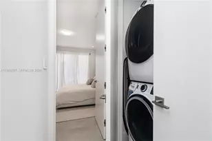 3047 Elizabeth St, Miami, FL 33133 - Photo 51