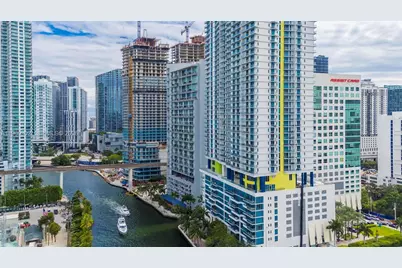 175 SW 7th St #1715, Miami, FL 33130 - Photo 29