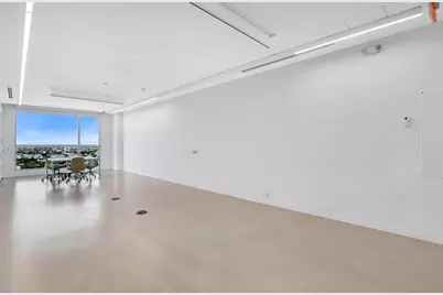 175 SW 7th St #1715, Miami, FL 33130 - Photo 5
