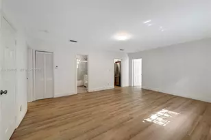 969 Bay Dr, Miami Beach, FL 33141 - Photo 7