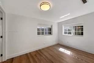 969 Bay Dr, Miami Beach, FL 33141 - Photo 13