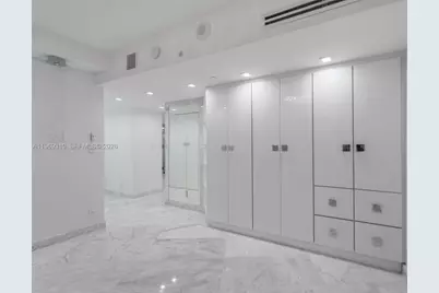 19195 NE 36th Ct #2707, Aventura, FL 33180 - Photo 13