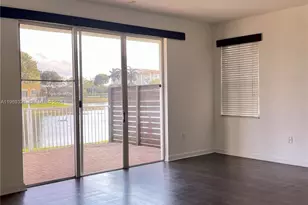 10844 NW 84th St, Doral, FL 33178 - Photo 7