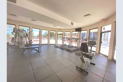 20515 E Country Club Dr #549, Aventura, FL 33180 - Photo 29