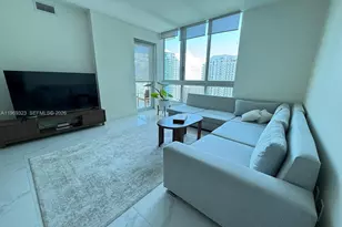 300 S Biscayne Blvd, Miami, FL 33131 - Photo 5