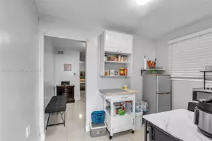 2775 W 71st Pl, Hialeah, FL 33016 - Photo 19