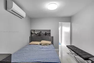 2775 W 71st Pl, Hialeah, FL 33016 - Photo 21