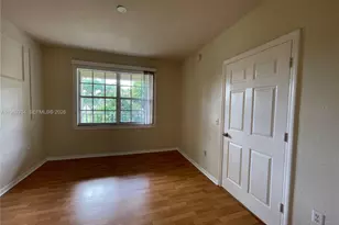 2305 Belmont Ln, North Lauderdale, FL 33068 - Photo 7