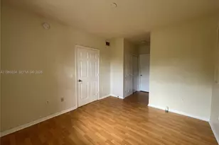 2305 Belmont Ln, North Lauderdale, FL 33068 - Photo 9