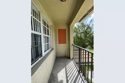 2305 Belmont Ln #2305, North Lauderdale, FL 33068 - Photo 17