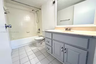 4045 W McNab Rd, Pompano Beach, FL 33069 - Photo 15