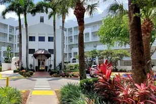 10730 NW 66th St, Doral, FL 33178 - Photo 45