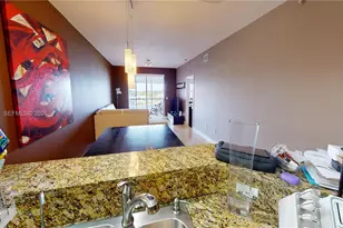 10730 NW 66th St, Doral, FL 33178 - Photo 19