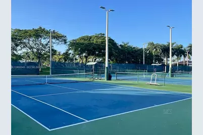 10730 NW 66th St #512, Doral, FL 33178 - Photo 81