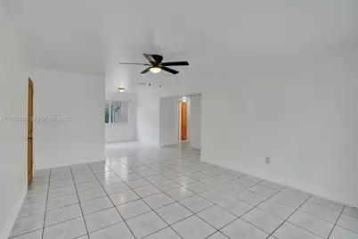 16791 NE 20th Ave #1, North Miami Beach, FL 33162 - Photo 3
