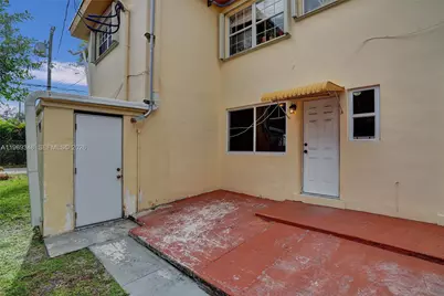 16791 NE 20th Ave #1, North Miami Beach, FL 33162 - Photo 27