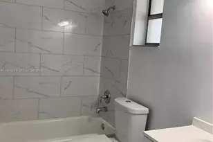 7505 SW 82nd St, Miami, FL 33143 - Photo 5