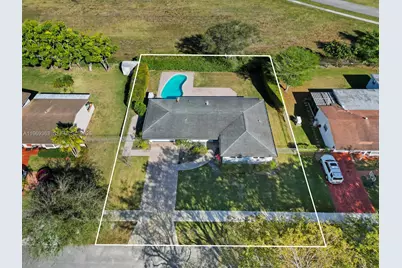 9361 SW 102nd Ct, Miami, FL 33176 - Photo 3