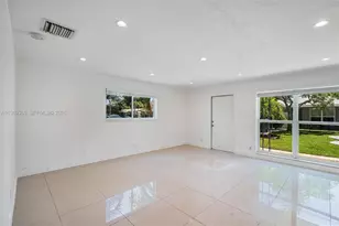 2201 NE 14th Ave, Wilton Manors, FL 33305 - Photo 27