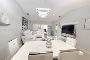 14911 SW 88th Terrace, Miami, FL 33196 - Photo 9