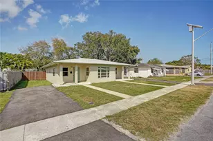 208 SW 2nd Pl, Dania Beach, FL 33004 - Photo 37