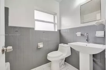 208 SW 2nd Pl, Dania Beach, FL 33004 - Photo 27