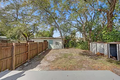 208 SW 2nd Pl, Dania Beach, FL 33004 - Photo 35