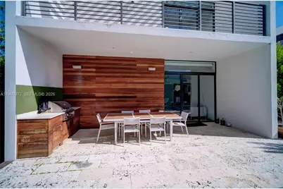 8660 Arboretum Ln, Miami, FL 33138 - Photo 9