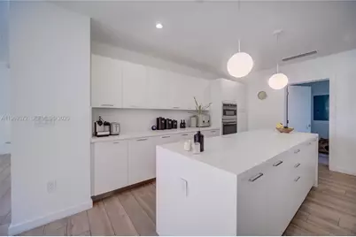 8660 Arboretum Ln, Miami, FL 33138 - Photo 37