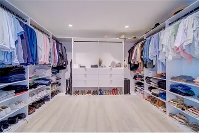 8660 Arboretum Ln, Miami, FL 33138 - Photo 27