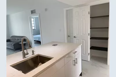 2980 Point East Dr #D-508, Aventura, FL 33160 - Photo 7